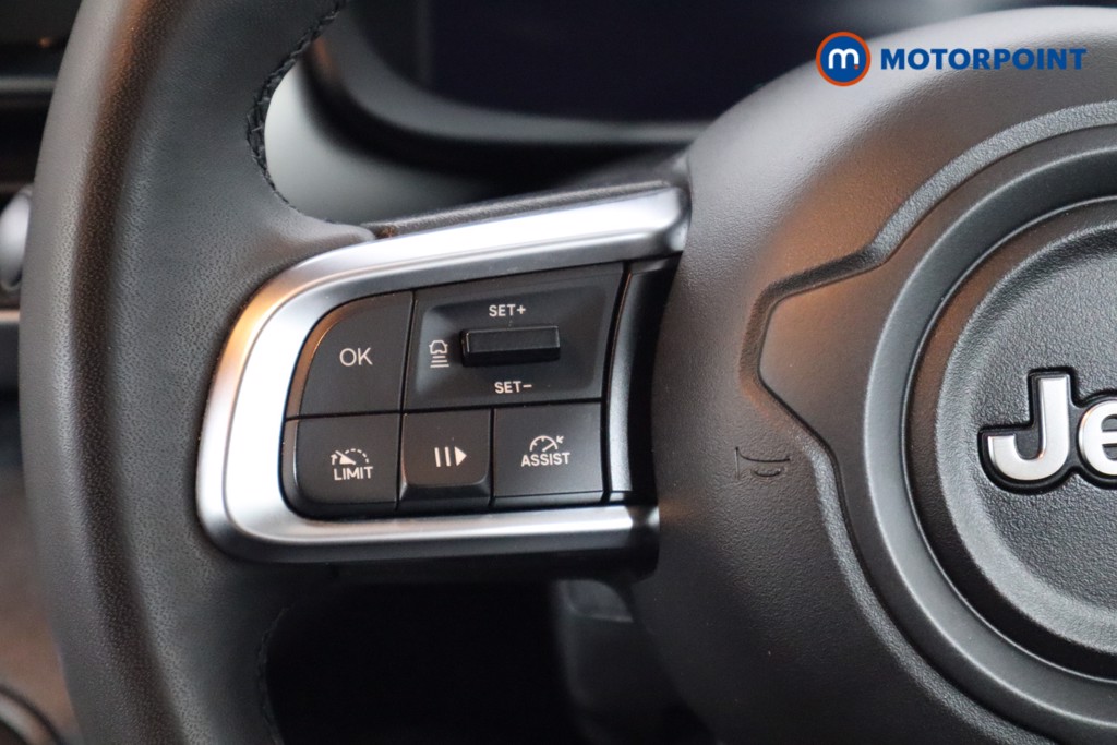 Jeep Avenger Summit Automatic Electric SUV - Stock Number (1559879) - 7th supplementary image