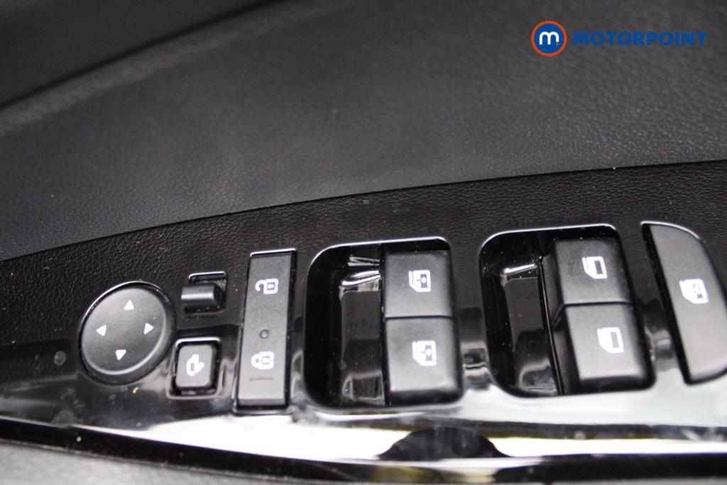 KIA Sportage 3 Automatic Petrol Plug-In Hybrid SUV - Stock Number (1560067) - 21st supplementary image