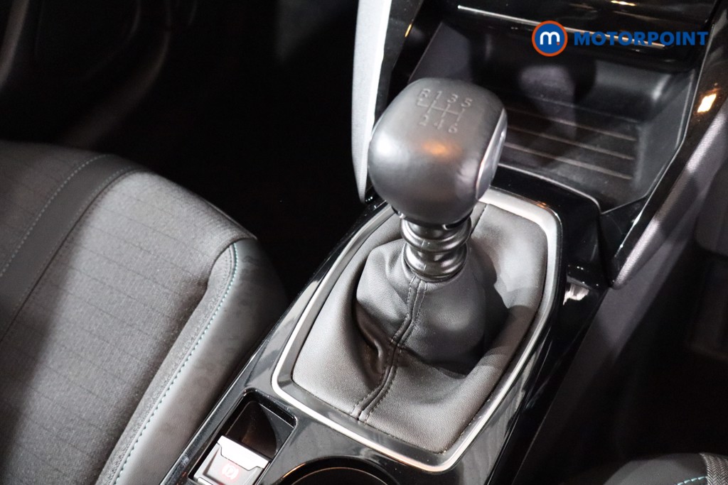 Peugeot 208 Allure Premium -Plus Manual Petrol Hatchback - Stock Number (1560346) - 14th supplementary image
