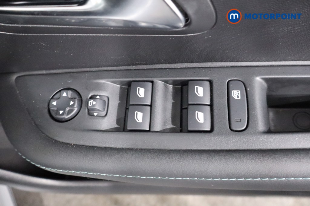 Peugeot 208 Allure Premium -Plus Manual Petrol Hatchback - Stock Number (1560346) - 17th supplementary image