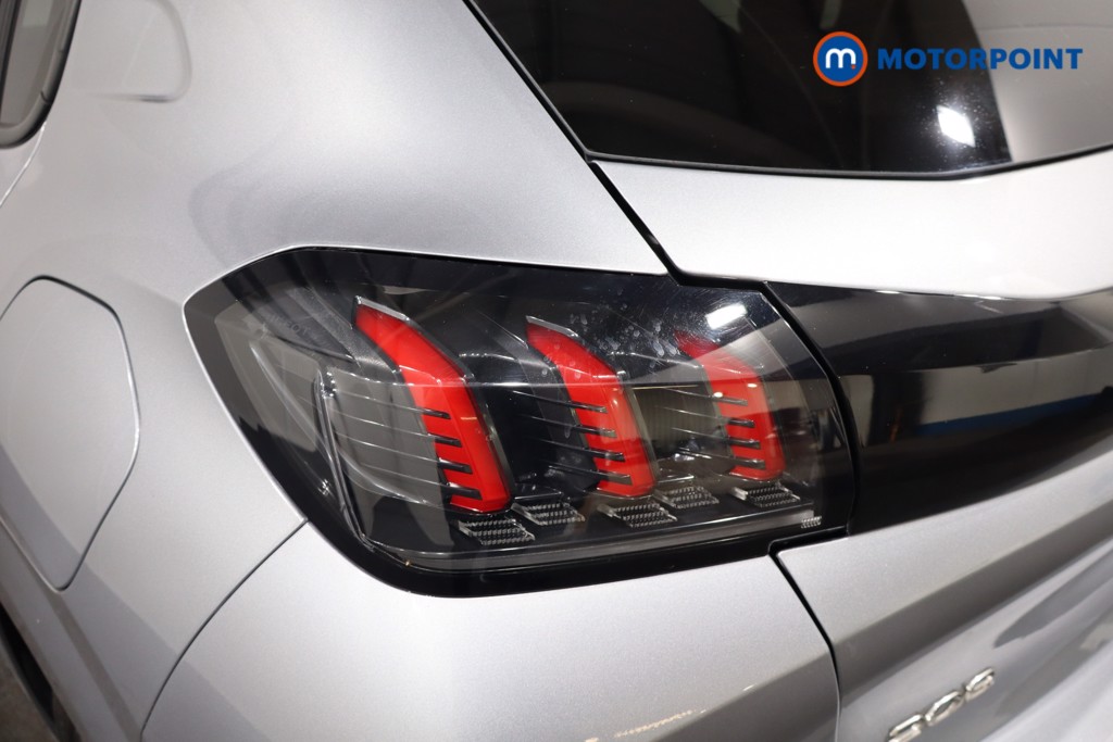 Peugeot 208 Allure Premium -Plus Manual Petrol Hatchback - Stock Number (1560346) - 26th supplementary image