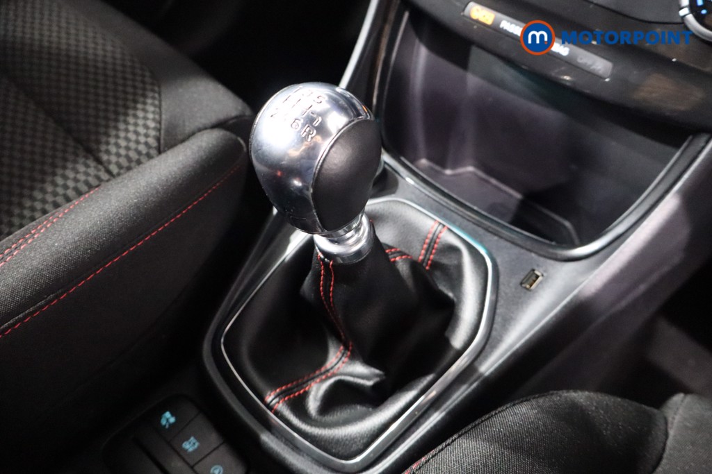 Ford Puma St-Line Manual Petrol-Electric Hybrid SUV - Stock Number (1560352) - 14th supplementary image