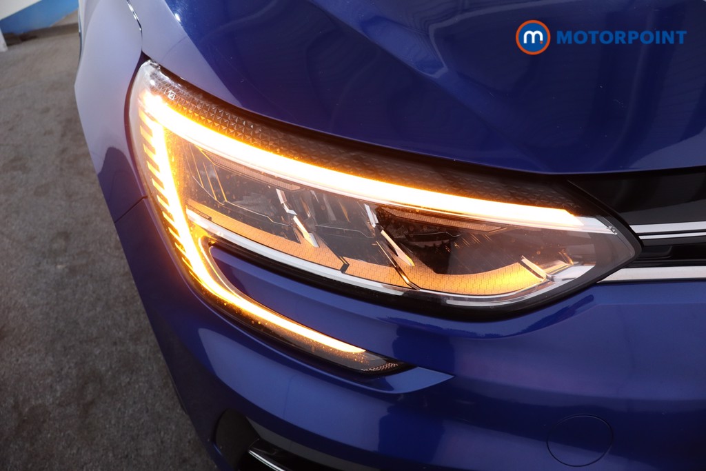 Renault Megane Iconic Automatic Petrol Plug-In Hybrid Estate - Stock Number (1560533) - 20th supplementary image