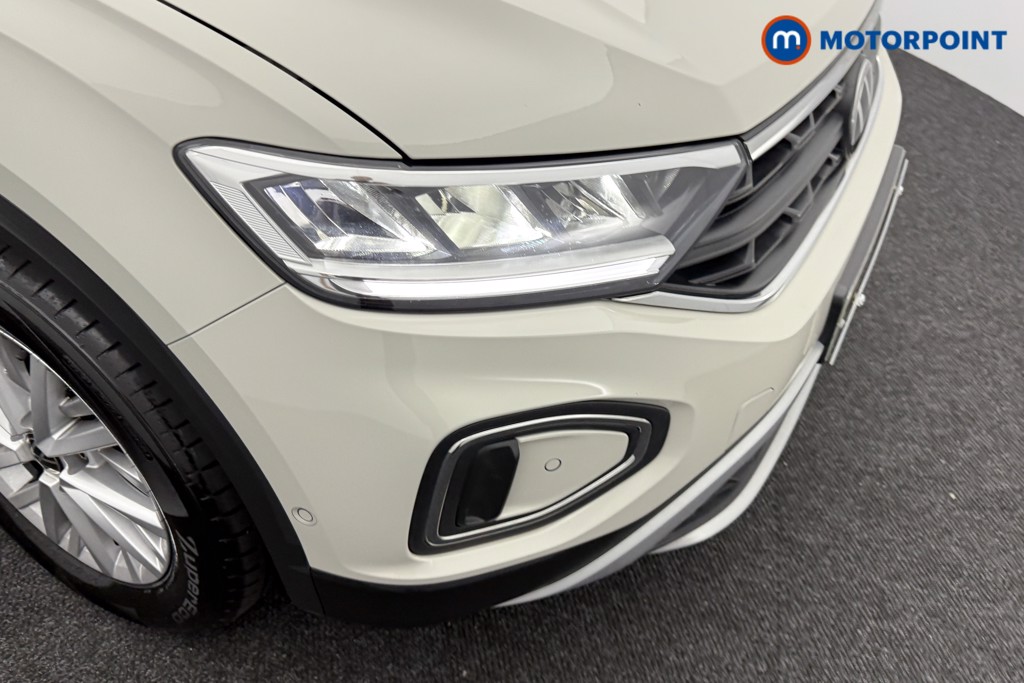 Volkswagen T-Roc Life Automatic Petrol SUV - Stock Number (1560594) - 28th supplementary image