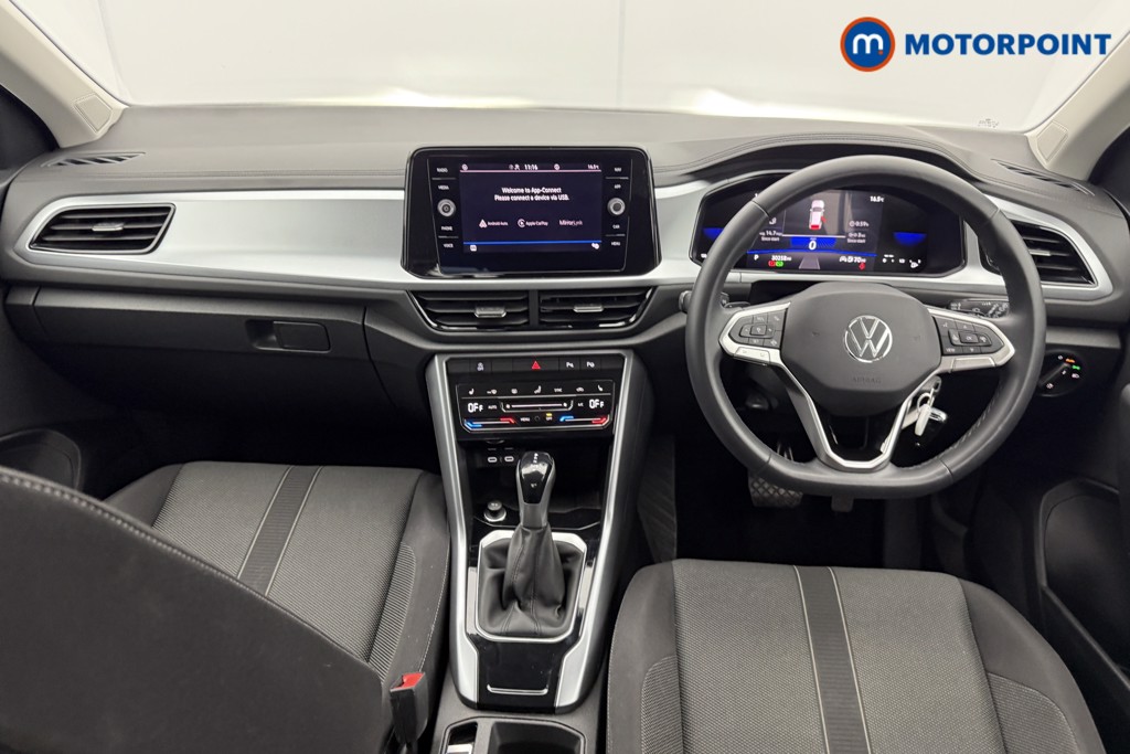 Volkswagen T-Roc Life Automatic Petrol SUV - Stock Number (1560594) - 1st supplementary image
