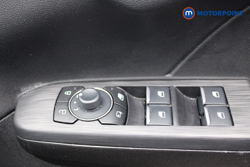 Ford Kuga Black Package Edition Manual Petrol SUV - Stock Number (1512846) - 20th supplementary image