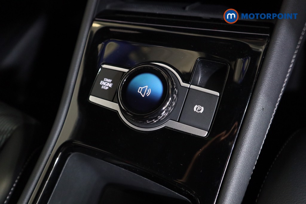 Volkswagen Tiguan R-Line Automatic Diesel SUV - Stock Number (1550985) - 8th supplementary image