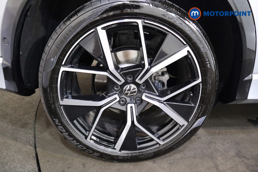 Volkswagen Tiguan R-Line Automatic Diesel SUV - Stock Number (1550985) - 16th supplementary image