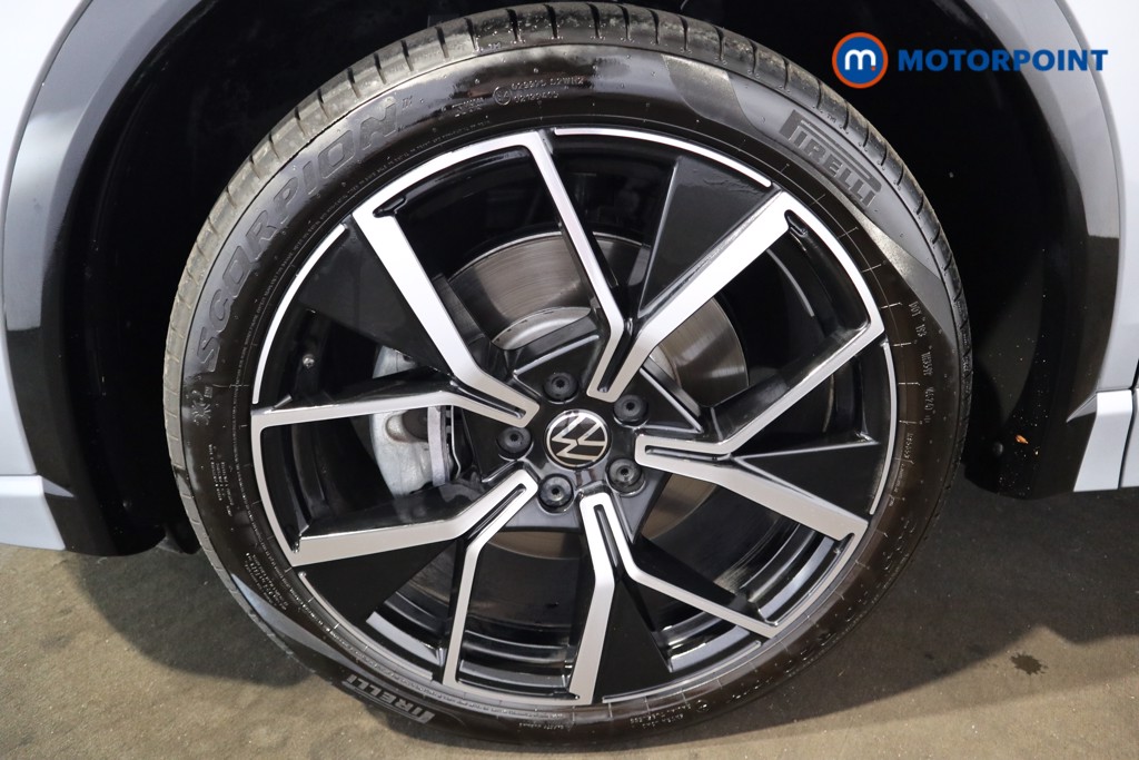 Volkswagen Tiguan R-Line Automatic Diesel SUV - Stock Number (1550985) - 18th supplementary image