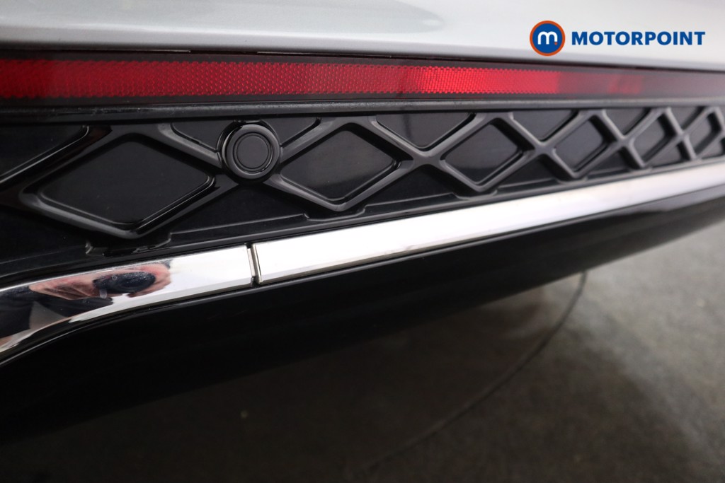Volkswagen Tiguan R-Line Automatic Diesel SUV - Stock Number (1550985) - 20th supplementary image