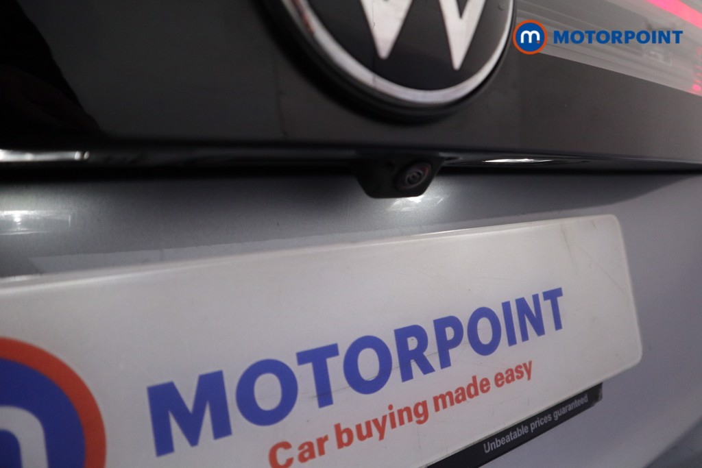 Volkswagen Tiguan R-Line Automatic Diesel SUV - Stock Number (1550985) - 21st supplementary image