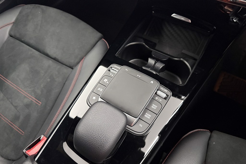 Mercedes-Benz A Class Amg Line Automatic Petrol Plug-In Hybrid Saloon - Stock Number (1552166) - 12th supplementary image