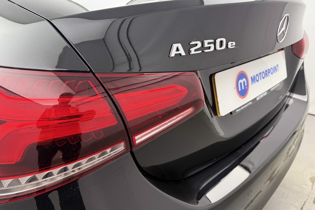 Mercedes-Benz A Class Amg Line Automatic Petrol Plug-In Hybrid Saloon - Stock Number (1552166) - 26th supplementary image