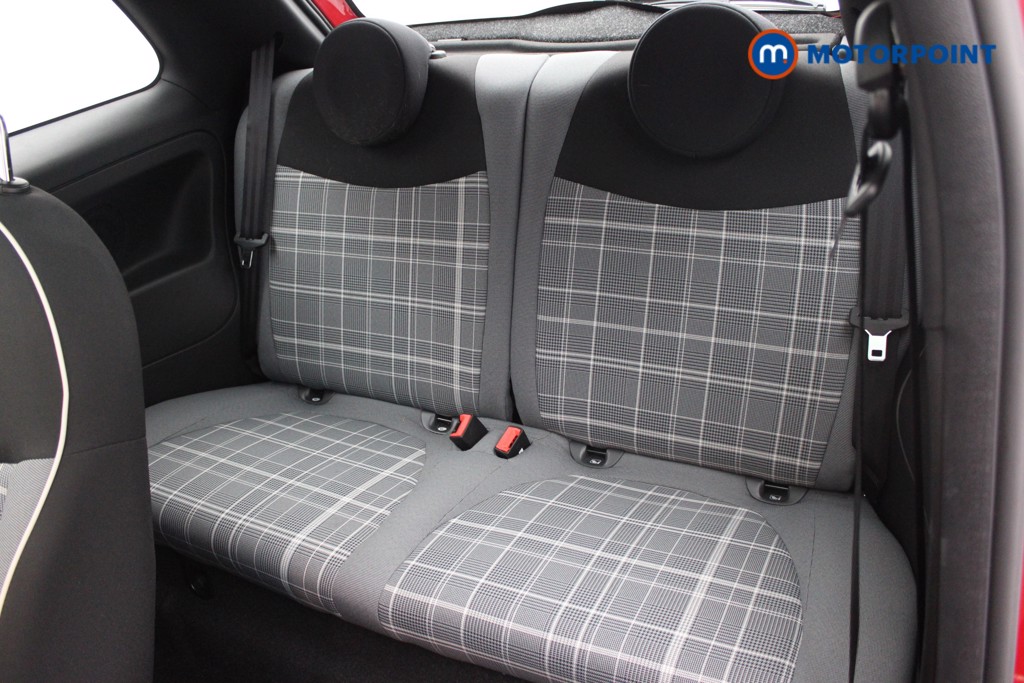 Fiat 500 Lounge Manual Petrol-Electric Hybrid Hatchback - Stock Number (1552914) - 2nd supplementary image
