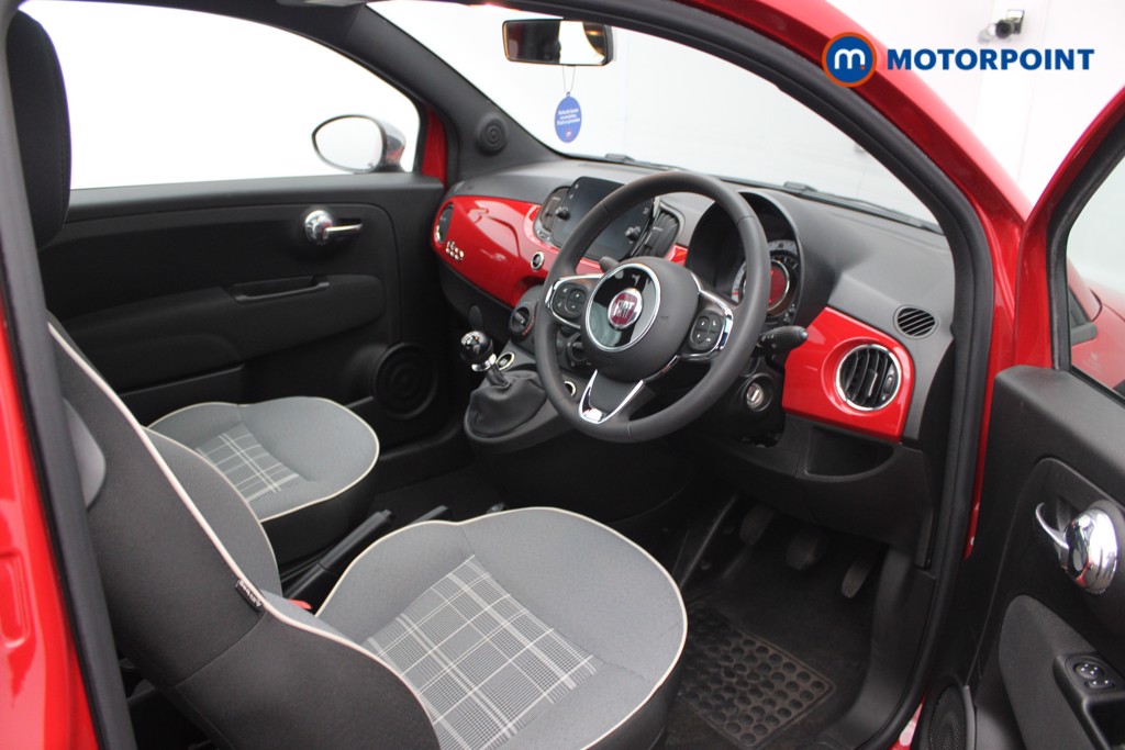 Fiat 500 Lounge Manual Petrol-Electric Hybrid Hatchback - Stock Number (1552914) - 3rd supplementary image