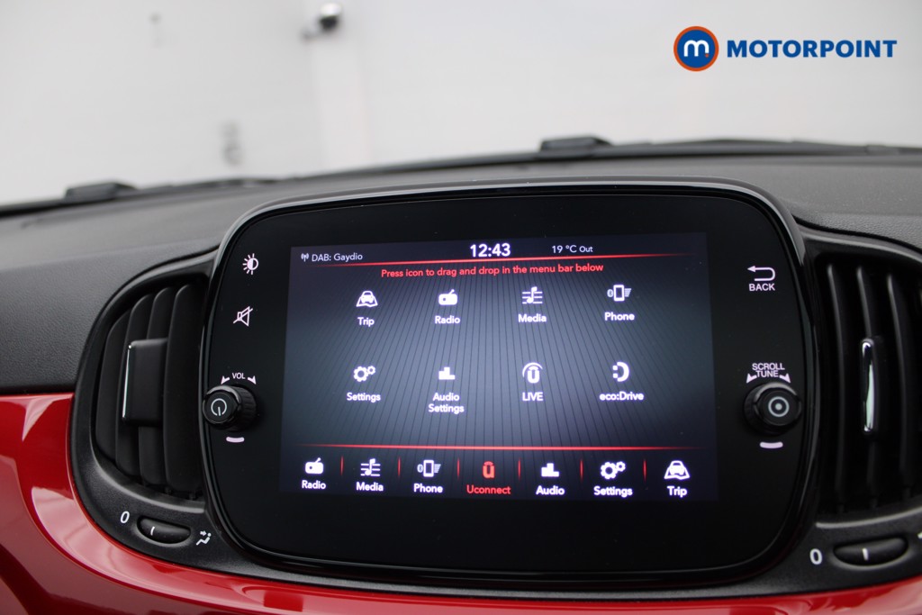 Fiat 500 Lounge Manual Petrol-Electric Hybrid Hatchback - Stock Number (1552914) - 6th supplementary image