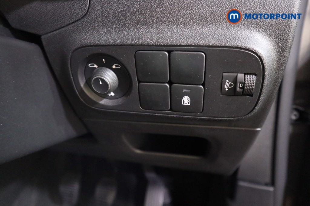 Citroen C3 Shine Manual Petrol Hatchback - Stock Number (1553235) - 9th supplementary image