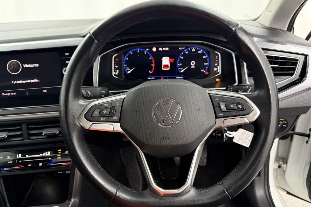Volkswagen Polo Style Manual Petrol Hatchback - Stock Number (1553366) - 3rd supplementary image