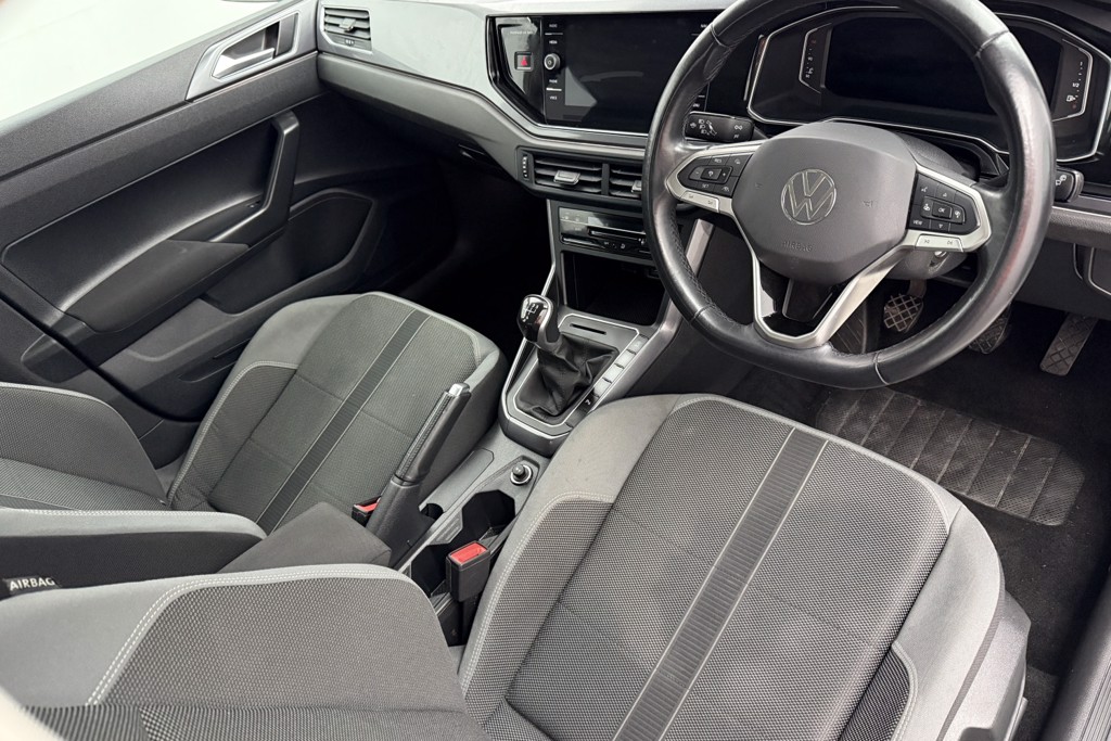 Volkswagen Polo Style Manual Petrol Hatchback - Stock Number (1553366) - 1st supplementary image