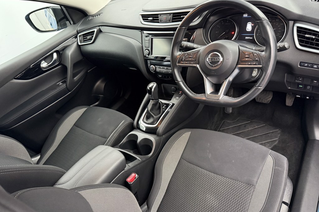 Nissan Qashqai Acenta Premium Automatic Petrol SUV - Stock Number (1553712) - 1st supplementary image