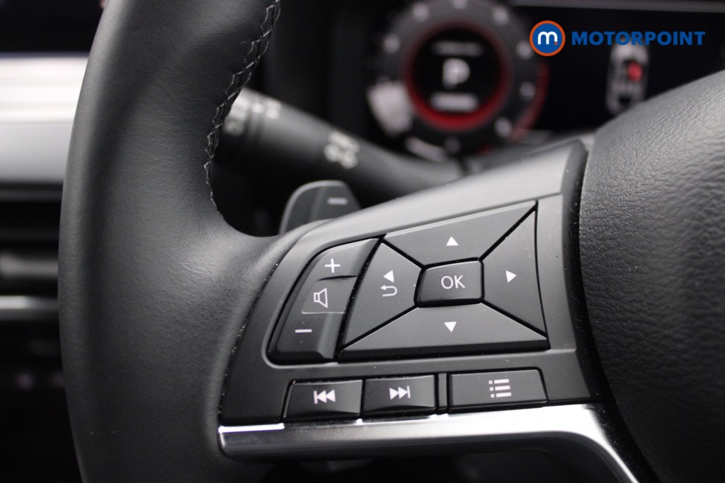Nissan Juke N-Connecta Automatic Petrol SUV - Stock Number (1553913) - 13th supplementary image