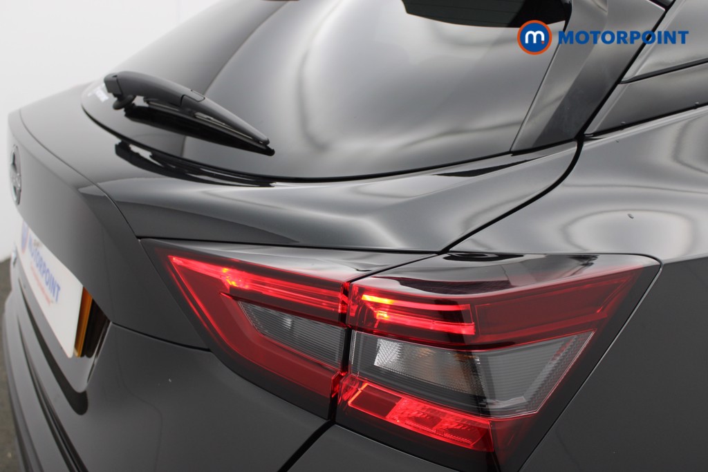 Nissan Juke N-Connecta Automatic Petrol SUV - Stock Number (1553913) - 24th supplementary image