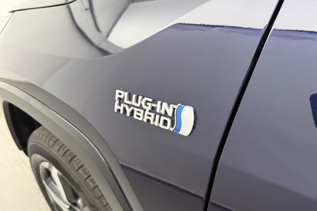 Toyota Rav4 Design Automatic Petrol Plug-In Hybrid SUV - Stock Number (1554409) - 32nd supplementary image