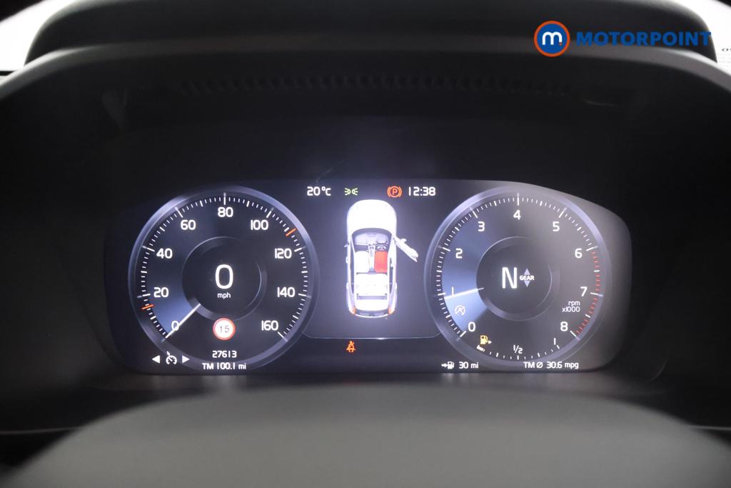 Volvo Xc40 R Design Manual Petrol SUV - Stock Number (1555101) - 4th supplementary image