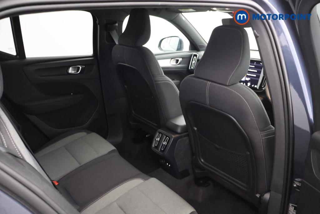 Volvo Xc40 Momentum Manual Petrol SUV - Stock Number (1555116) - 14th supplementary image