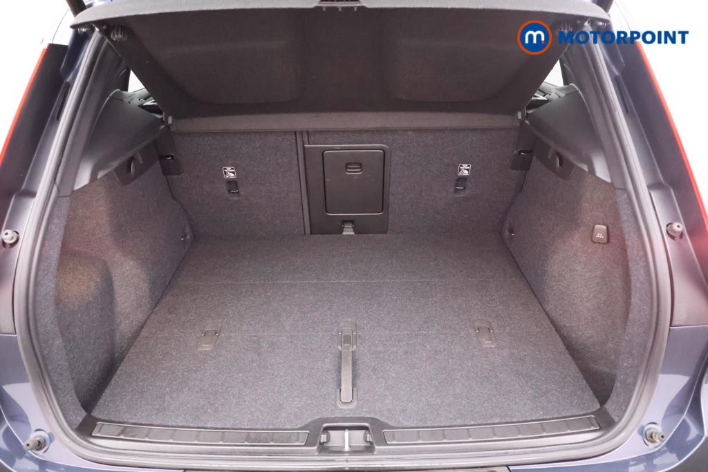 Volvo Xc40 Momentum Manual Petrol SUV - Stock Number (1555116) - 15th supplementary image