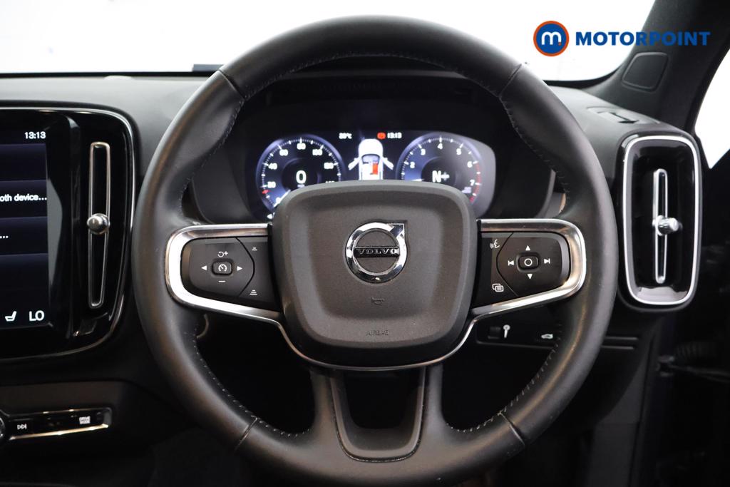 Volvo Xc40 Momentum Manual Petrol SUV - Stock Number (1555116) - 1st supplementary image