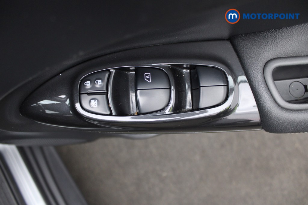 Nissan Juke Bose Personal Edition Automatic Petrol SUV - Stock Number (1555229) - 4th supplementary image