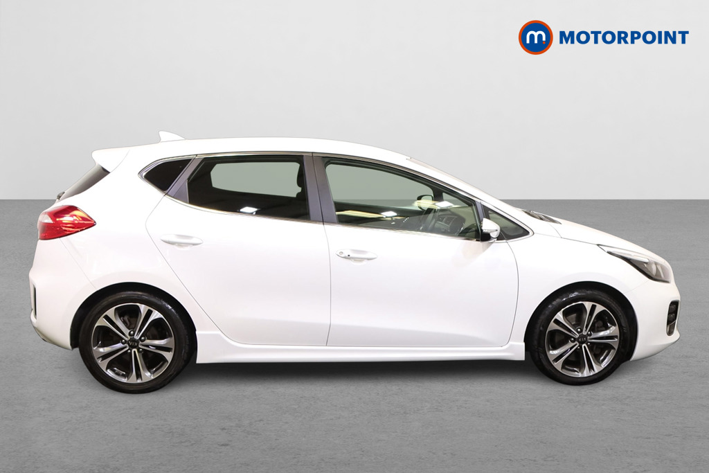KIA Ceed Gt-Line Manual Diesel Hatchback - Stock Number (1555676) - Drivers side