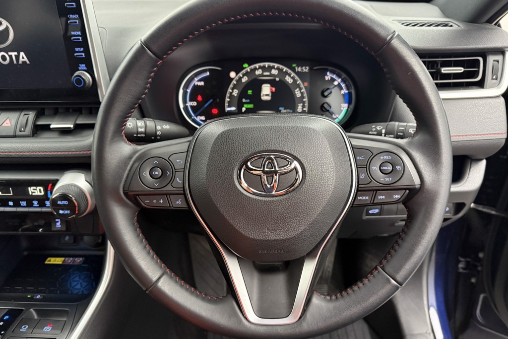 Toyota Rav4 Dynamic Automatic Petrol Plug-In Hybrid SUV - Stock Number (1555730) - 3rd supplementary image