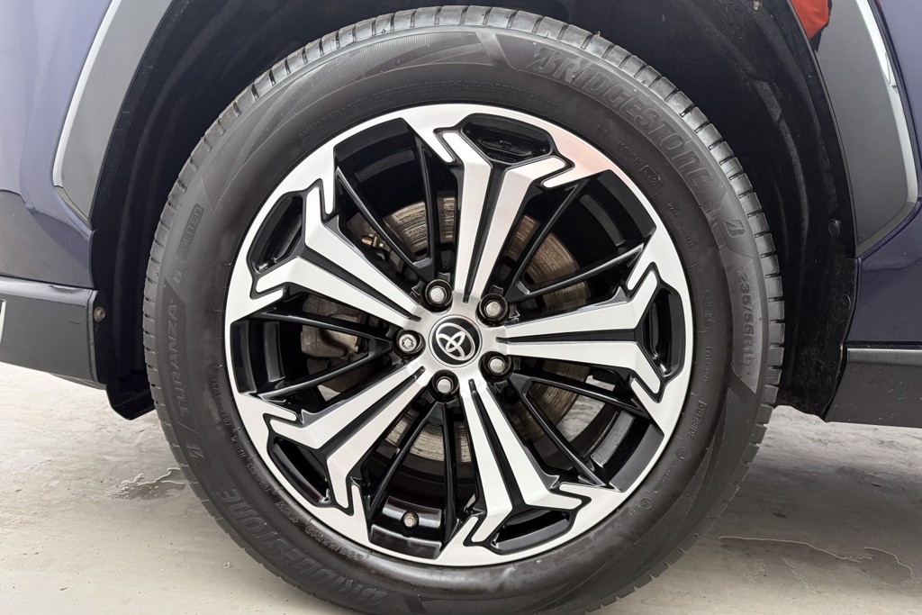 Toyota Rav4 Dynamic Automatic Petrol Plug-In Hybrid SUV - Stock Number (1555730) - 34th supplementary image