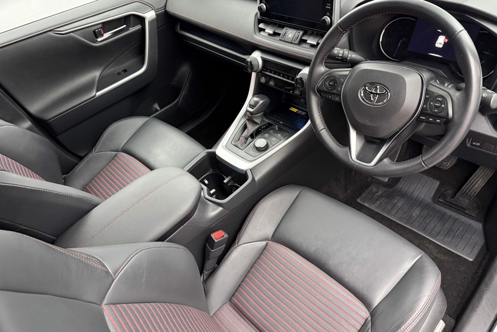 Toyota Rav4 Dynamic Automatic Petrol Plug-In Hybrid SUV - Stock Number (1555730) - 1st supplementary image