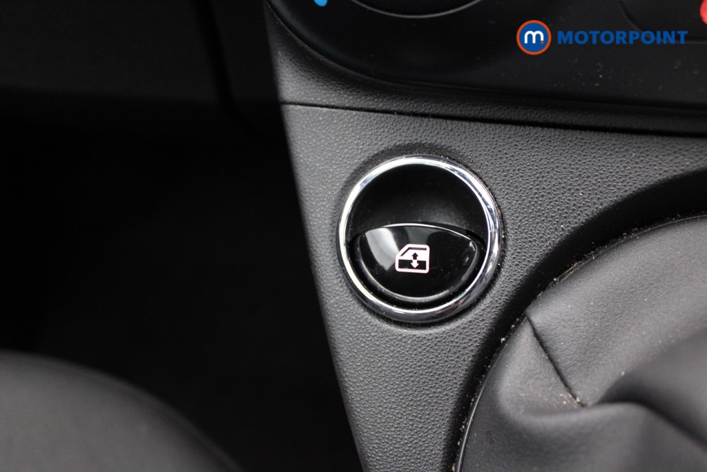 Fiat 500 1.0 Mild Hybrid 3Dr Manual Petrol-Electric Hybrid Hatchback - Stock Number (1556135) - 9th supplementary image