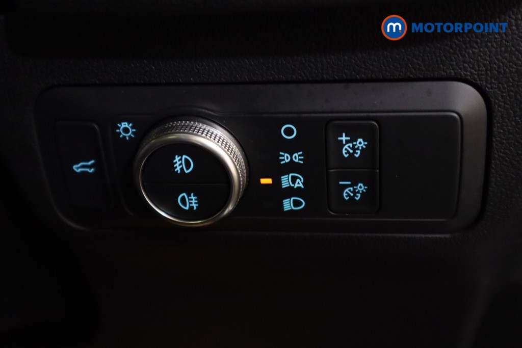 Ford Kuga St-Line X Edition Manual Diesel-Electric Hybrid SUV - Stock Number (1556290) - 9th supplementary image