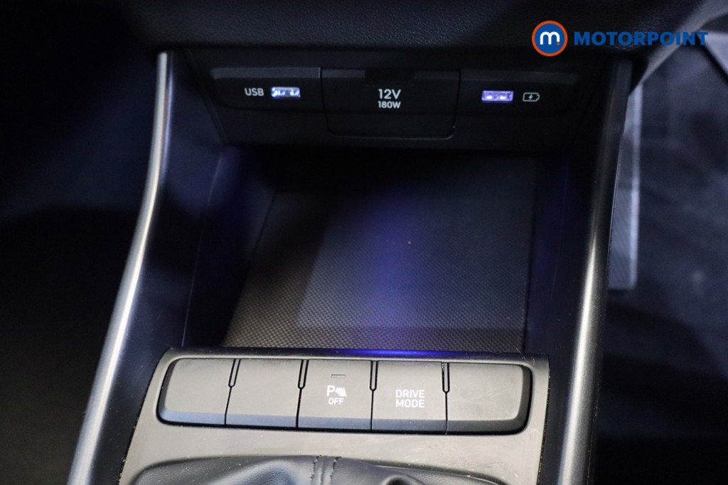 Hyundai Bayon Se Connect Manual Petrol-Electric Hybrid SUV - Stock Number (1556302) - 7th supplementary image