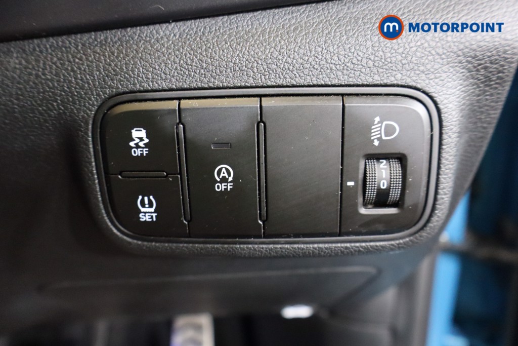 Hyundai Bayon Se Connect Manual Petrol-Electric Hybrid SUV - Stock Number (1556302) - 13th supplementary image