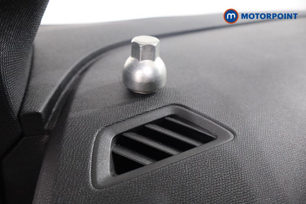Peugeot 3008 Allure Automatic Petrol-Electric Hybrid SUV - Stock Number (1556489) - 15th supplementary image