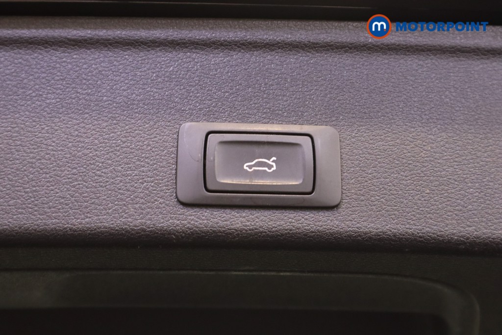 Audi A4 S Line Automatic Petrol Estate - Stock Number (1556559) - 15th supplementary image