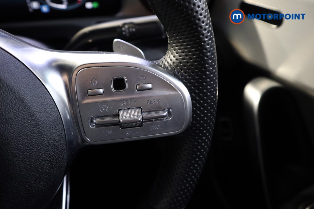 Mercedes-Benz CLA Amg Line Automatic Diesel Coupe - Stock Number (1558101) - 4th supplementary image