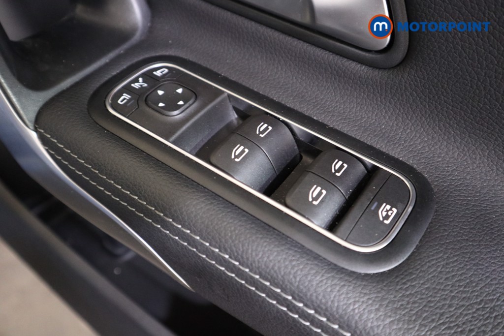 Mercedes-Benz CLA Amg Line Automatic Diesel Coupe - Stock Number (1558101) - 13th supplementary image