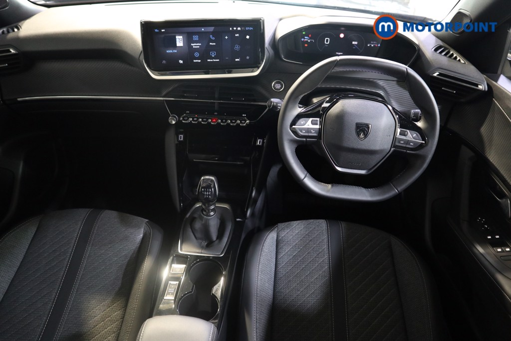 Peugeot 2008 Allure Manual Petrol SUV - Stock Number (1558329) - 1st supplementary image