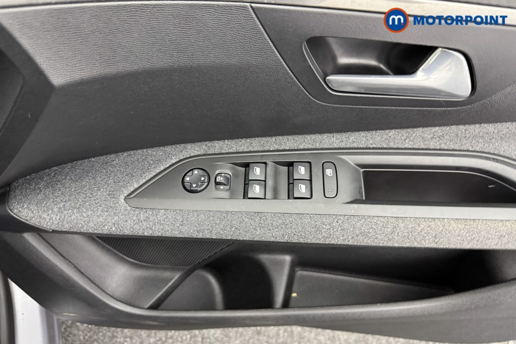 Peugeot 3008 Active Premium Manual Petrol SUV - Stock Number (1558366) - 15th supplementary image
