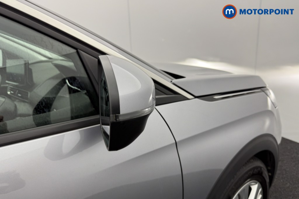 Peugeot 3008 Active Premium Manual Petrol SUV - Stock Number (1558366) - 17th supplementary image