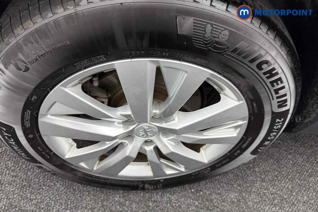 Peugeot 3008 Active Premium Manual Petrol SUV - Stock Number (1558366) - 29th supplementary image