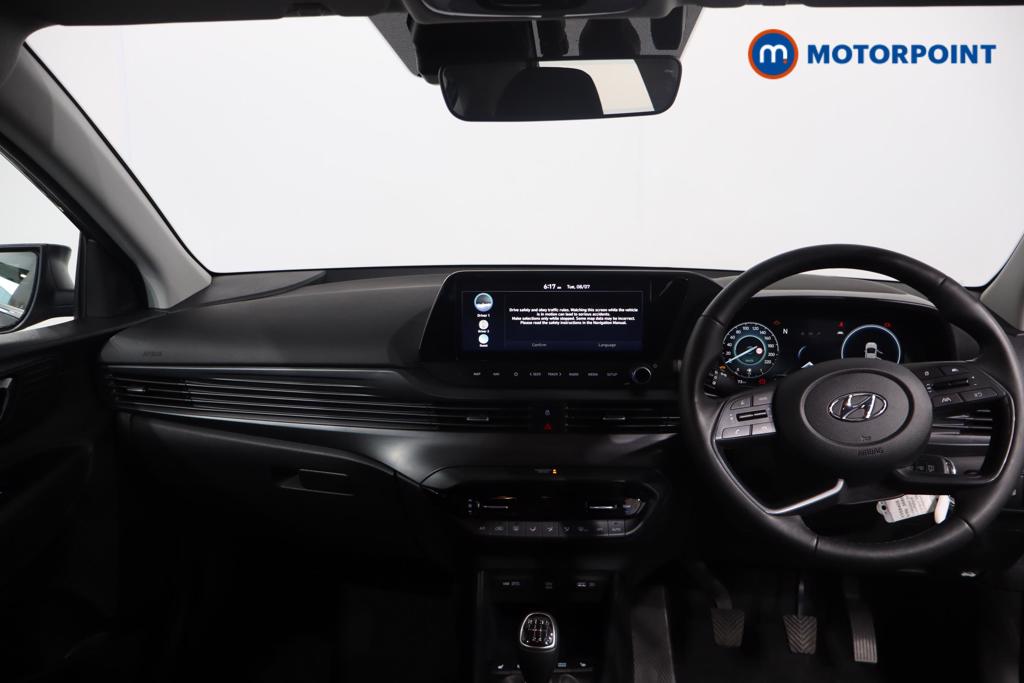 Hyundai I20 Premium Manual Petrol Hatchback - Stock Number (1558405) - 1st supplementary image