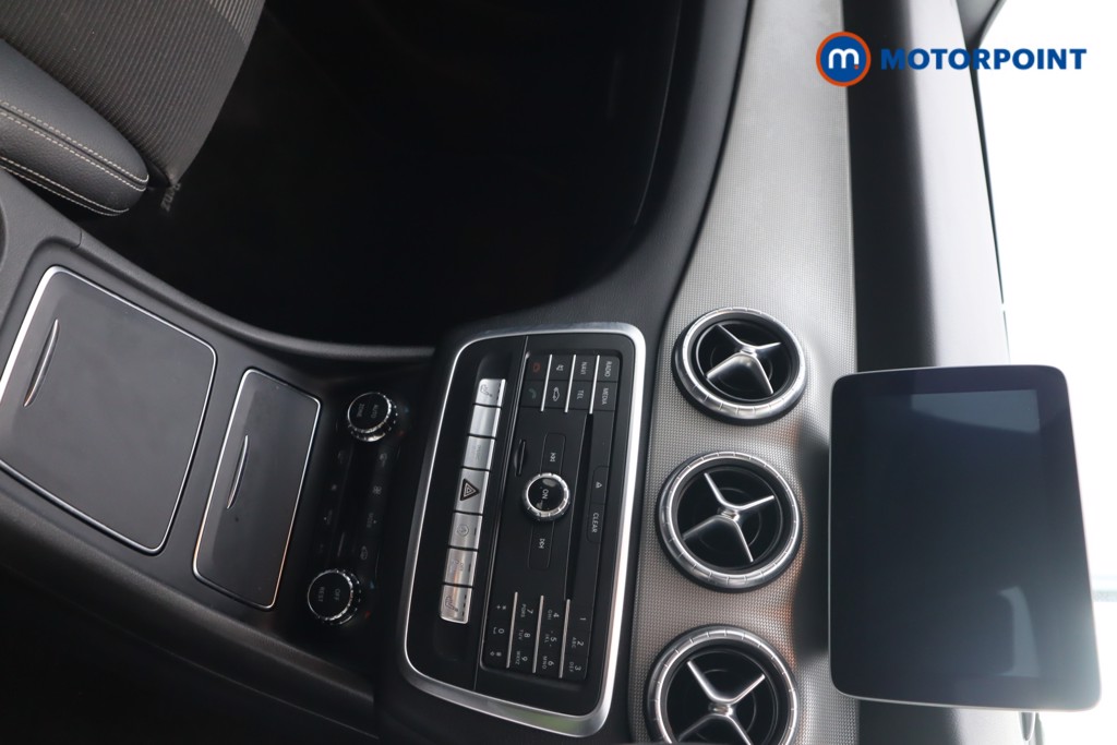 Mercedes-Benz CLA Sport Automatic Diesel Coupe - Stock Number (1558540) - 2nd supplementary image